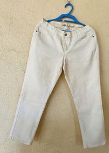 Classic Off-White Straight Leg Jeans