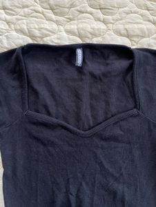 Black Ribbed Sweetheart Neck Top