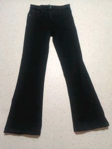 Classic Black Flared Bootcut Jeans