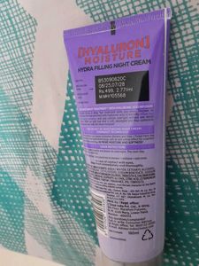 L'Oreal Hyaluron Moisture Night Cream