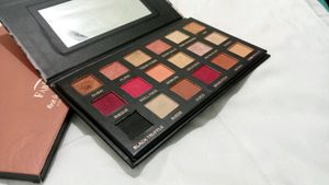 Eyeshadow Palette