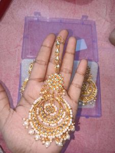 Elegant Indian Jewellery Set