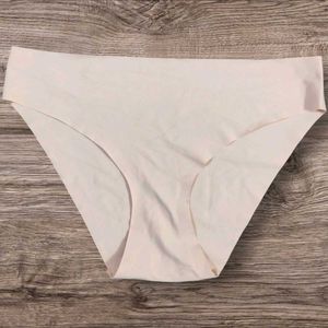 Seamless Comfort Briefs