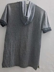 size XL Men's Grey Hooded Polo t-shirt
