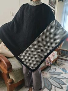 Stylish Black & White Poncho