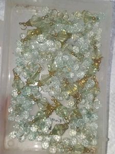 Elegant Crystal Cluster latkan