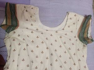 Cream Kurta with Paisley Print