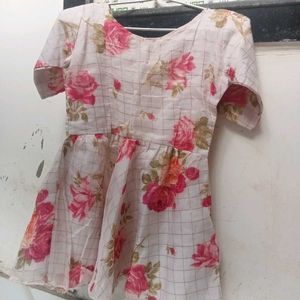Beautiful Floral Print Kurta