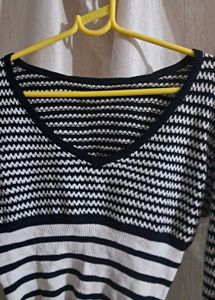 Striped Knit Crop Top