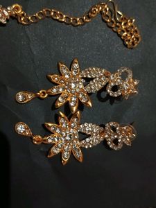 Beautiful Golden Set