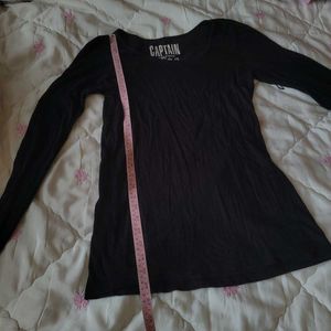 Black captain brand long sleeves