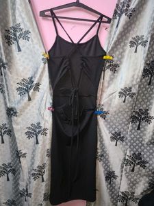 Backless Black Halter Neck Midi Dress