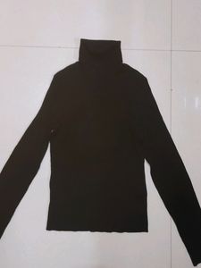 H&M Black Ribbed Turtleneck Top