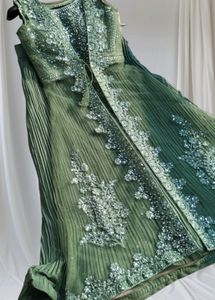 🆕🆕2 In 1 Indo Western Mehendi Outfit