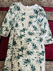 Elegant Floral Print Kurta