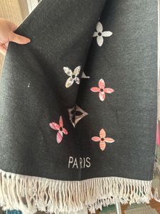 Louis Vuitton Shawl