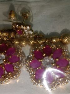 Stunning Floral Earrings with Pink Stones