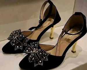 Black Bow Heels