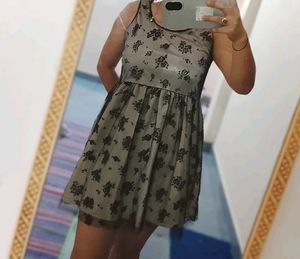 Chic Floral Print Mini Dress