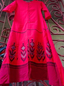 New Avaasa Brand Beautiful Embroidered Kurta