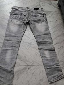 Grey Acid Wash Denim Jeans ✨️✨️