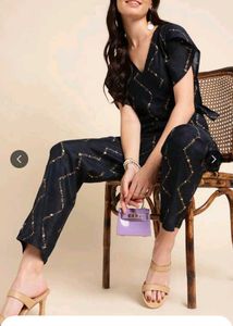 Elegant Black &amp; Gold Kurta Set
