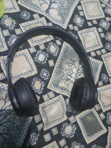 P47 Wireless Headphones