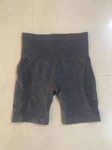 Active Fit Seamless Shorts