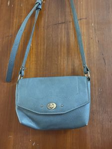 sling bag