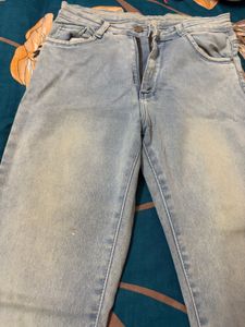 Light Wash High-Waisted Skinny Jeans