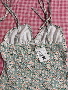Cute Floral Print Midi dress 👗🎀