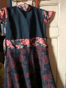Floral Print Kurta with Zipper Detail