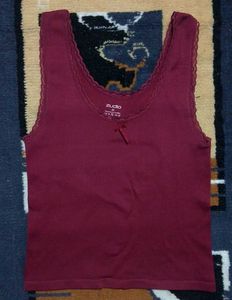 Zudio Maroon Ribbed Tank Top with Lace Trim