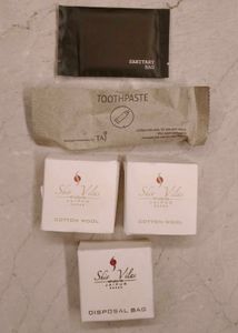 Hotel Travel Amenities Kit