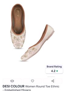 Embellished Flat Juttis for Women