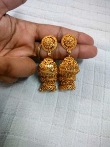 Exquisite Gold Jhumka Earrings