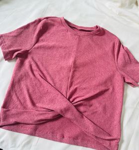 Knotted Ribbed Crop Top
