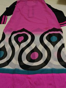 Vibrant Pink &amp; Black Printed Kurti