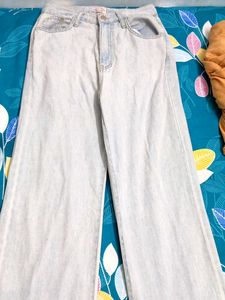 Light Wash Wide Leg Jeans