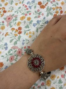 Antique Style Red Stone bracelet
