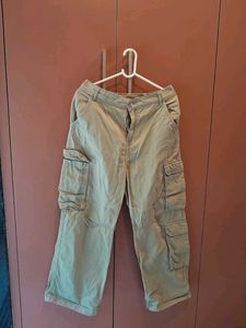 pastel Cargo Capris