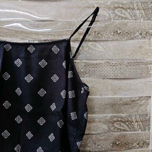 Black Strap Top