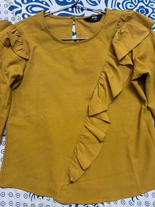 Pretty Top For Office/ College Wear
