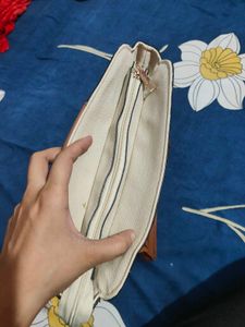Stylish Lavie Handbag