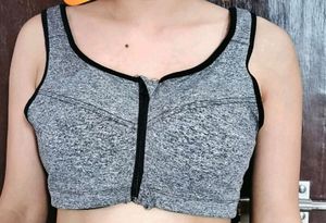 WOMAN SASSY SPORTS BRA