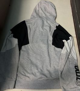 Grey Hoodie with short zip