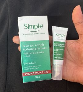Simple barrier repair hydrating lip balm