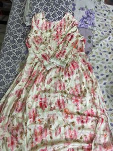 Nira Cut Suit