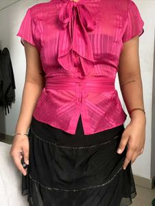 THRIFTED Pink Tie-Neck Top💘💘