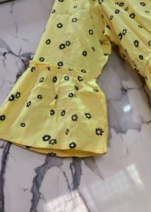 New Yellow And Black Long Gown💛🖤